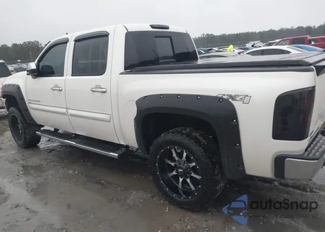 2011 Chevrolet Silverado 1500 Ltz z USA, uszkodzony, nr VIN 3GCPKTE39BG244077